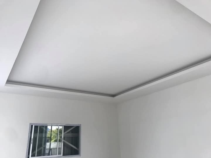 รับติดตั้งกระจกอลูมิเนียม